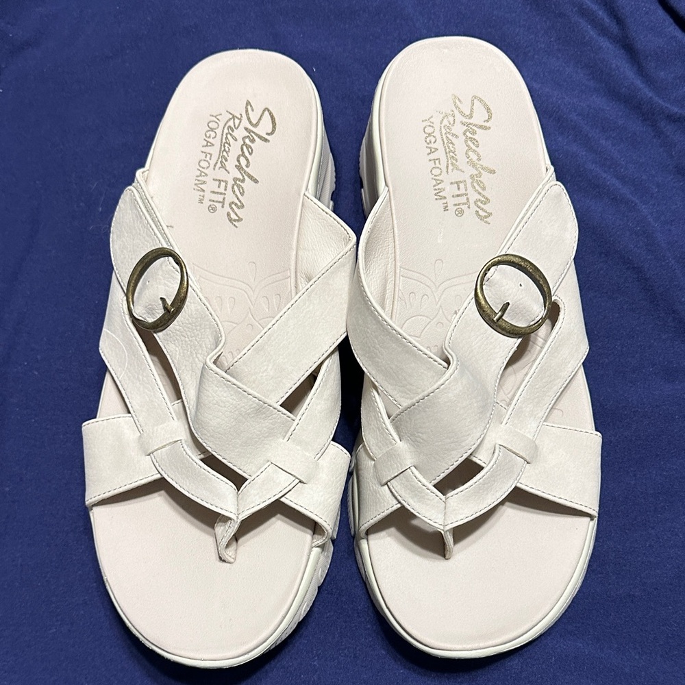 Skechers Women's Cream Slide Sandals